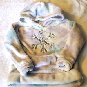 4T Frozen fleece hoodie. Worn once.
